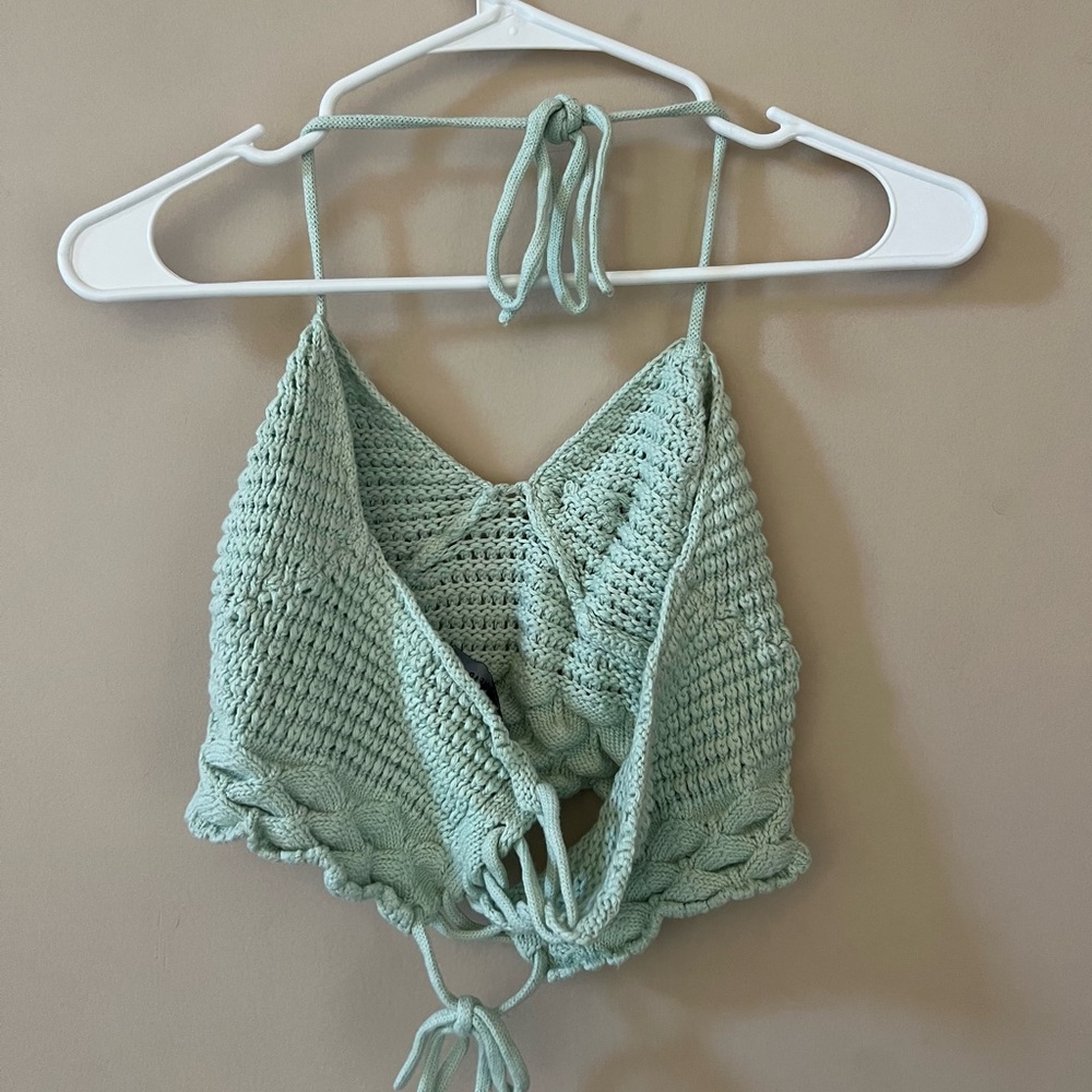 Knit Cropped Tank - Picture 2 of 3